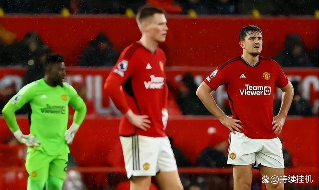 曼联稳定取胜,晋级下一轮比赛 曼联稳定取胜,晋级下一轮比赛