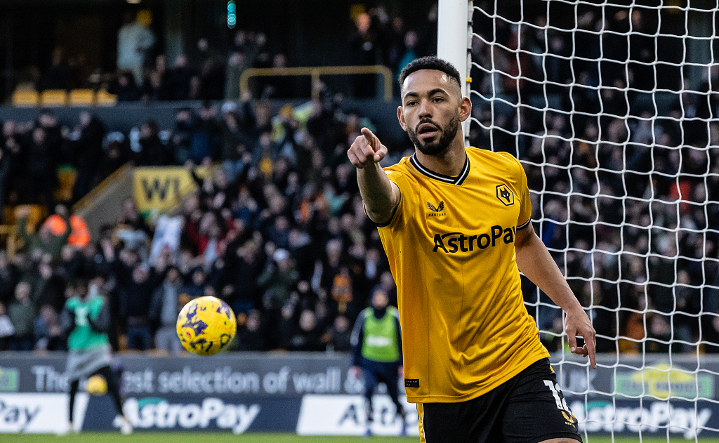 伯恩利主场胜狼队：实现后劲逆袭