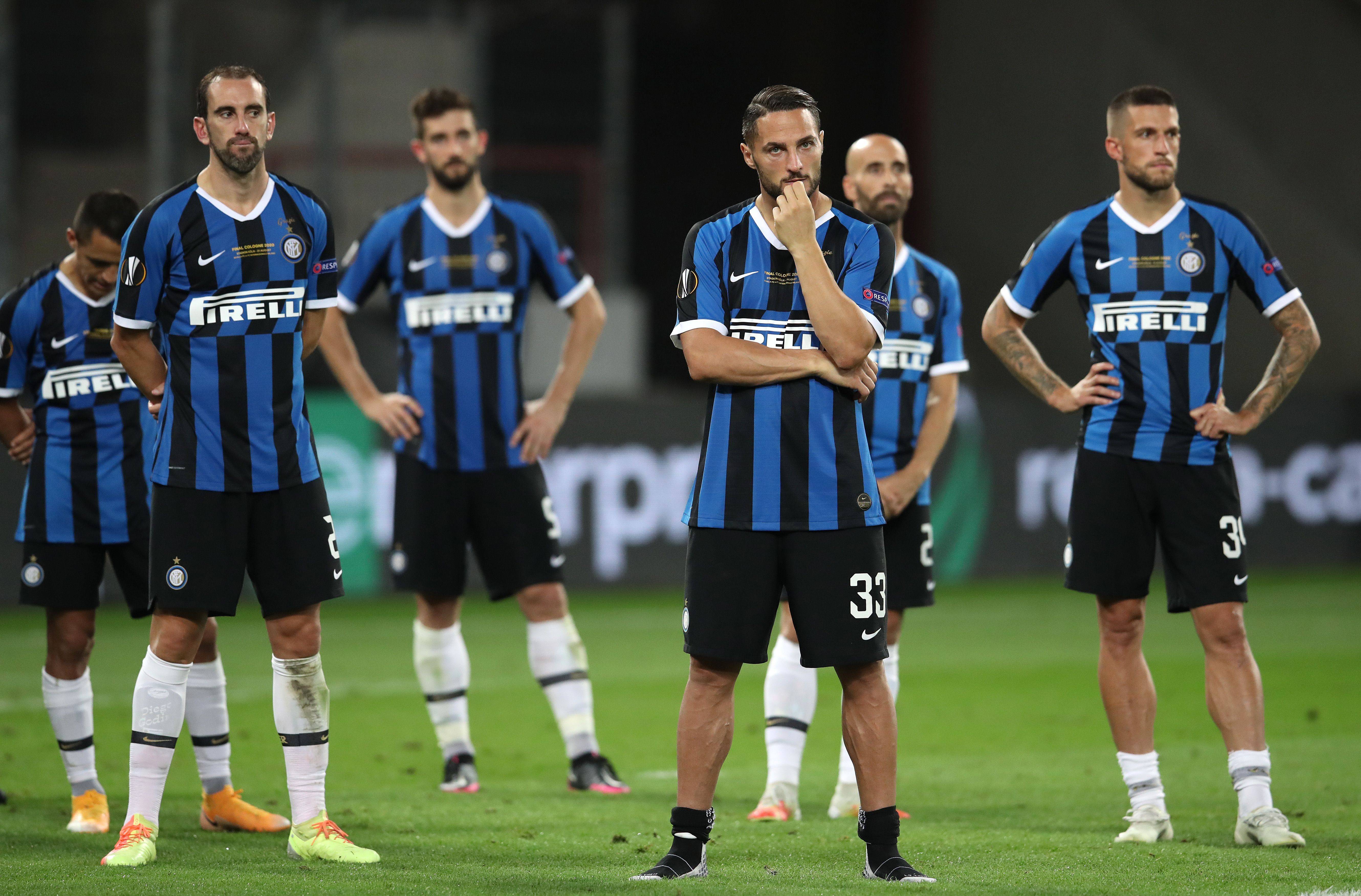 热那亚主场痛失比赛,球迷唏嘘不已 热那亚主场痛失比赛,球迷唏嘘不已