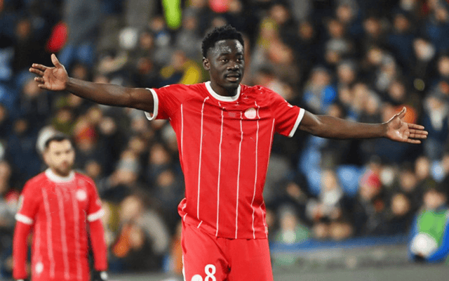 蒙彼利埃惨遭波尔多逆转,法国联赛局势动荡不安 蒙彼利埃惨遭波尔多逆转,法国联赛局势动荡不安