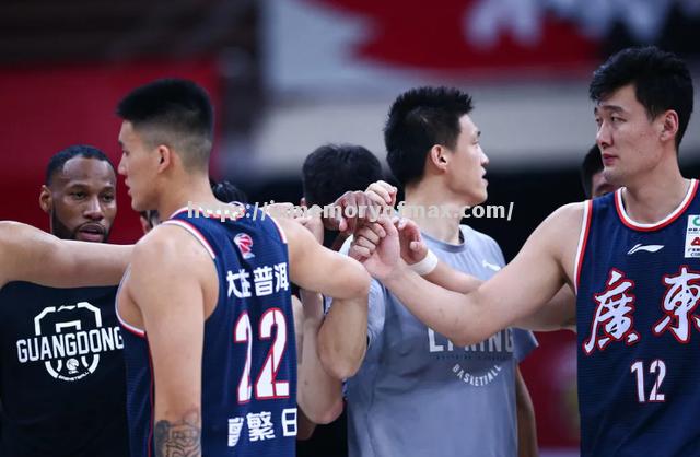 广东宏远喜迎连胜,稳坐联赛积分榜榜首 广东宏远喜迎连胜,稳坐联赛积分榜榜首