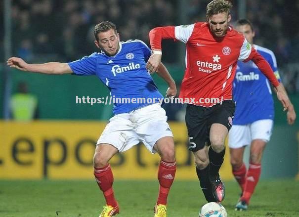 阿拉维斯后防做好封堵对手进攻 阿拉维斯后防做好封堵对手进攻