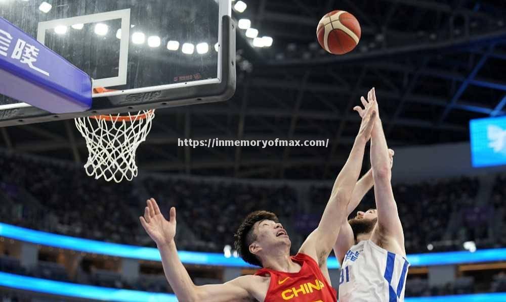 篮球新秀球员惊艳亮相,夺人眼球引发热议 篮球新秀球员惊艳亮相,夺人眼球引发热议