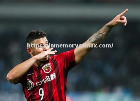 上海上港锁定小组头名,主场再添一胜 上海上港锁定小组头名,主场再添一胜