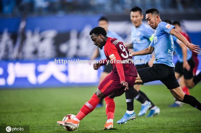 富力客场不敌恒大,遭遇保级压力 富力客场不敌恒大,遭遇保级压力