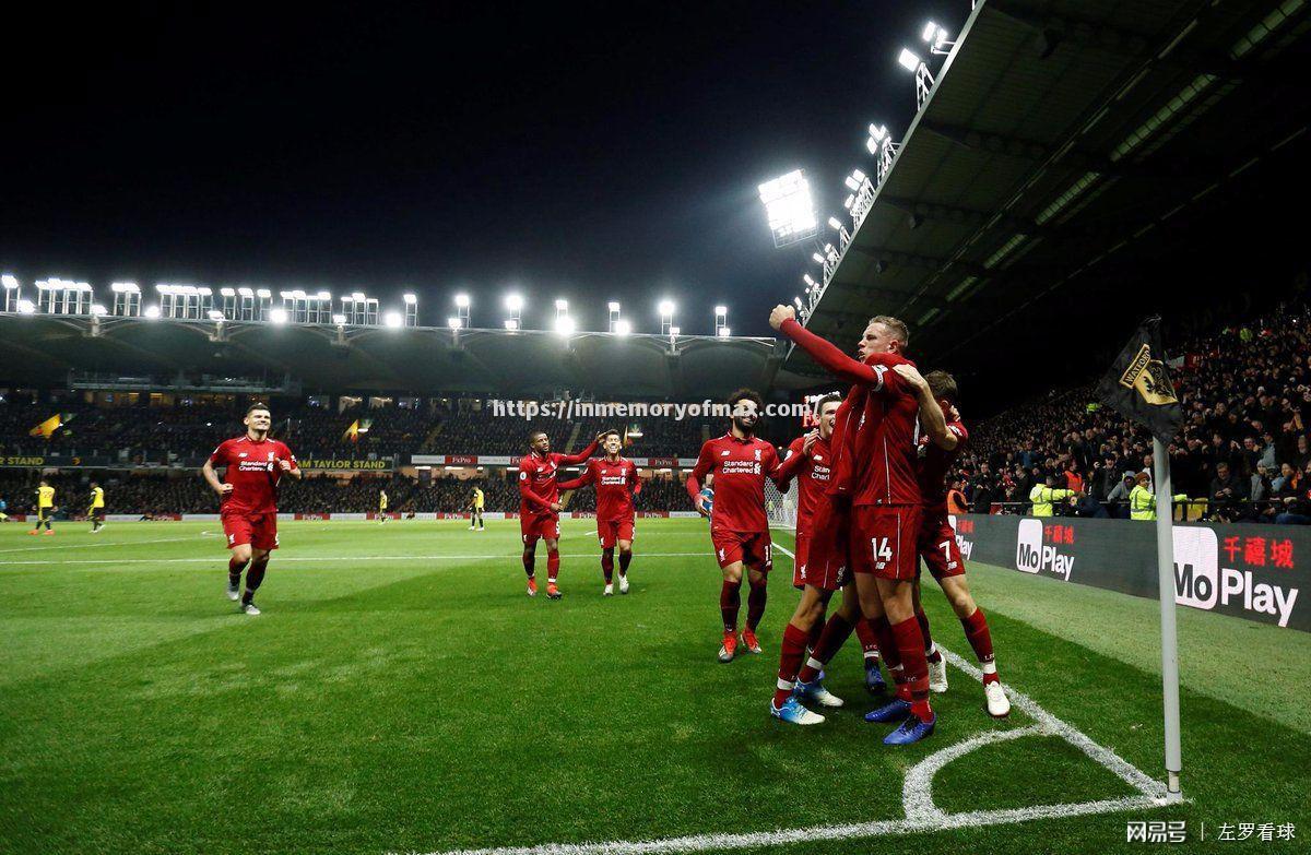 沙尔克04惨败后寻找扭转乾坤之机 沙尔克04惨败后寻找扭转乾坤之机