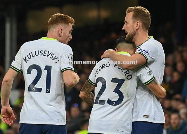 热刺惜败南安普顿,欲夺争四席位 热刺惜败南安普顿,欲夺争四席位