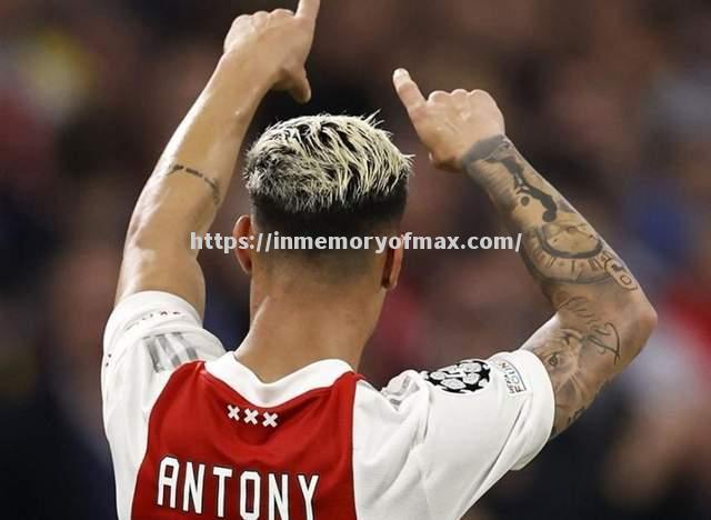 阿贾克斯喜上眉梢,成为夺冠热门之一 阿贾克斯喜上眉梢,成为夺冠热门之一