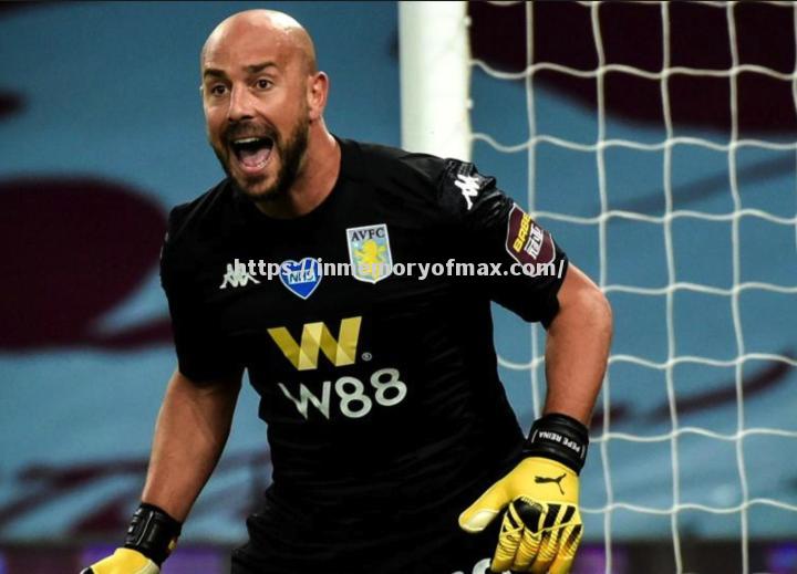 瓦伦西亚门将神扑关键扑救,帮助球队保持领先 瓦伦西亚门将神扑关键扑救,帮助球队保持领先