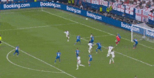 四强决战谁能笑到最后? 四强决战谁能笑到最后?