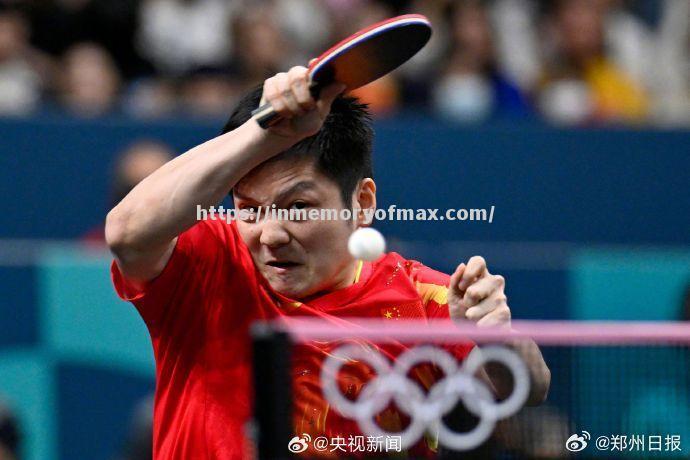 篮球主场强势发起冲击,球队十分团结朝着胜利目标前进 篮球主场强势发起冲击,球队十分团结朝着胜利目标前进