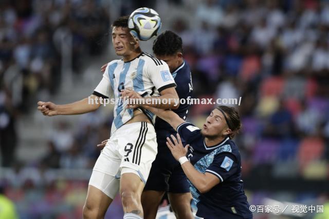 萨索洛客场击败桑普多利亚,保持领跑 萨索洛客场击败桑普多利亚,保持领跑