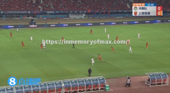 克尔多瓦球员远射破门,为球队锁定胜局 克尔多瓦球员远射破门,为球队锁定胜局