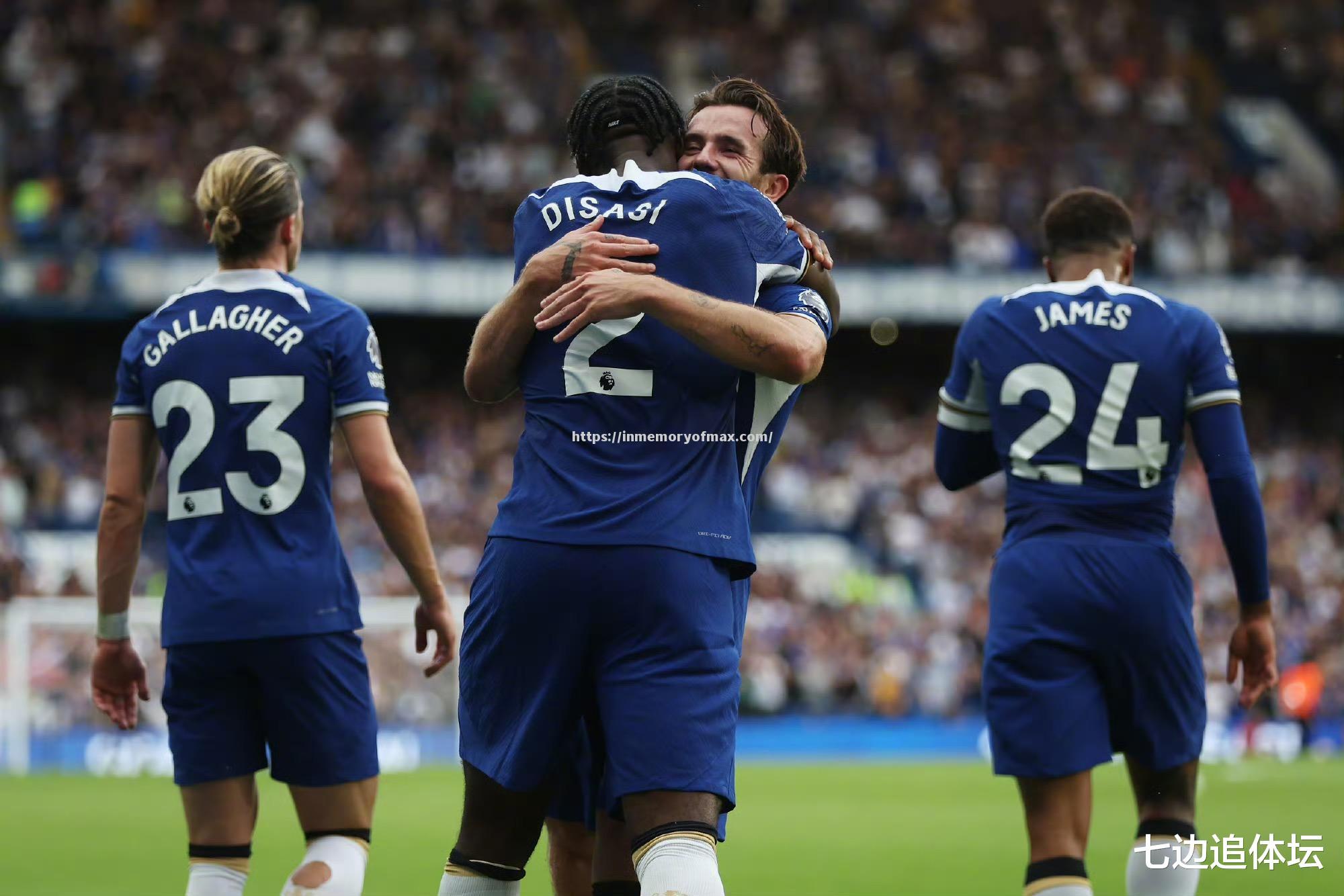 手足无措的体育比拼,胜负未分高下 手足无措的体育比拼,胜负未分高下