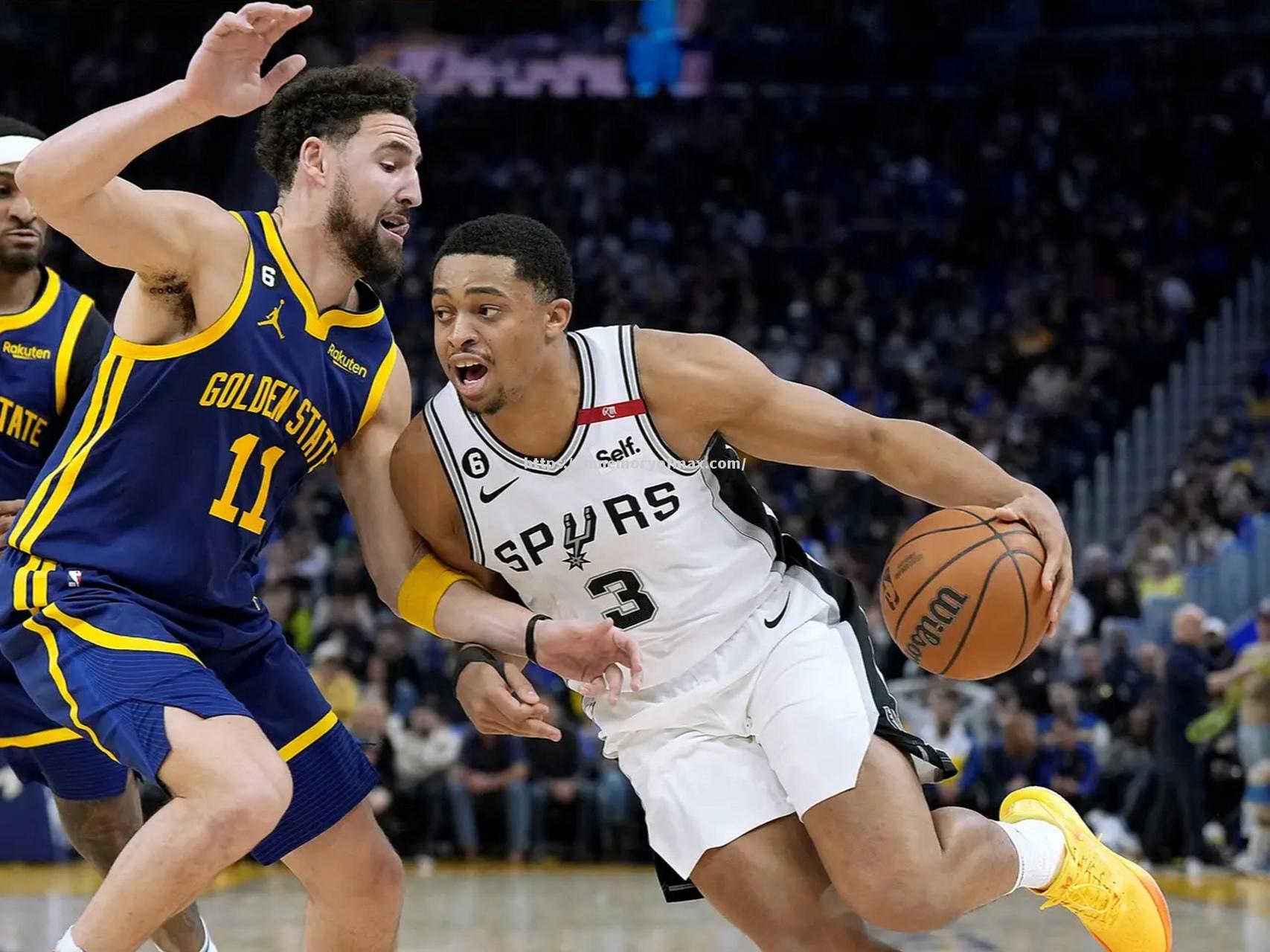 马刺遭遇三连败,战绩下滑不可掩盖 马刺遭遇三连败,战绩下滑不可掩盖