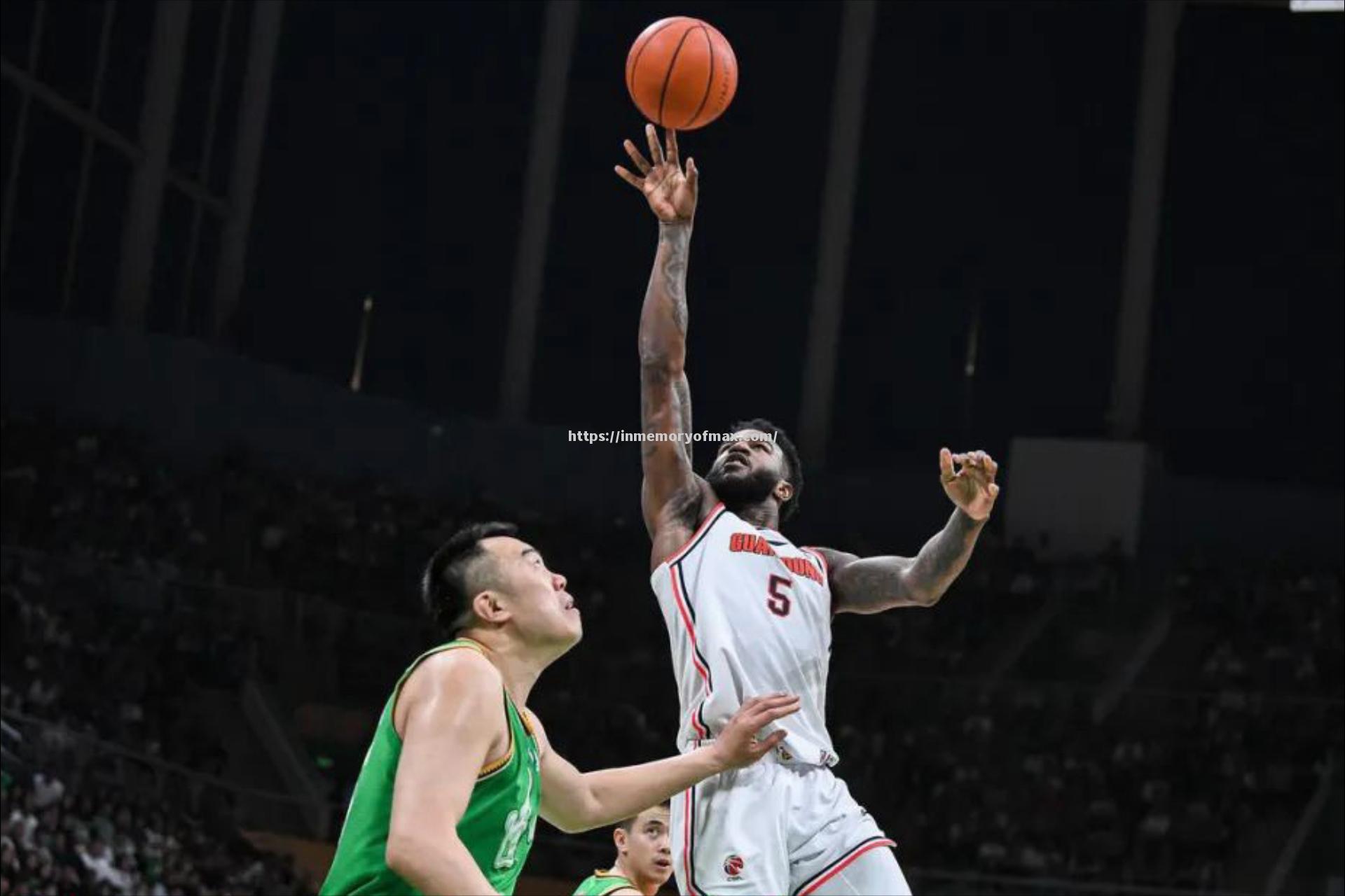 英格兰队拉锯战获胜,欧预赛晋级前景大增 英格兰队拉锯战获胜,欧预赛晋级前景大增