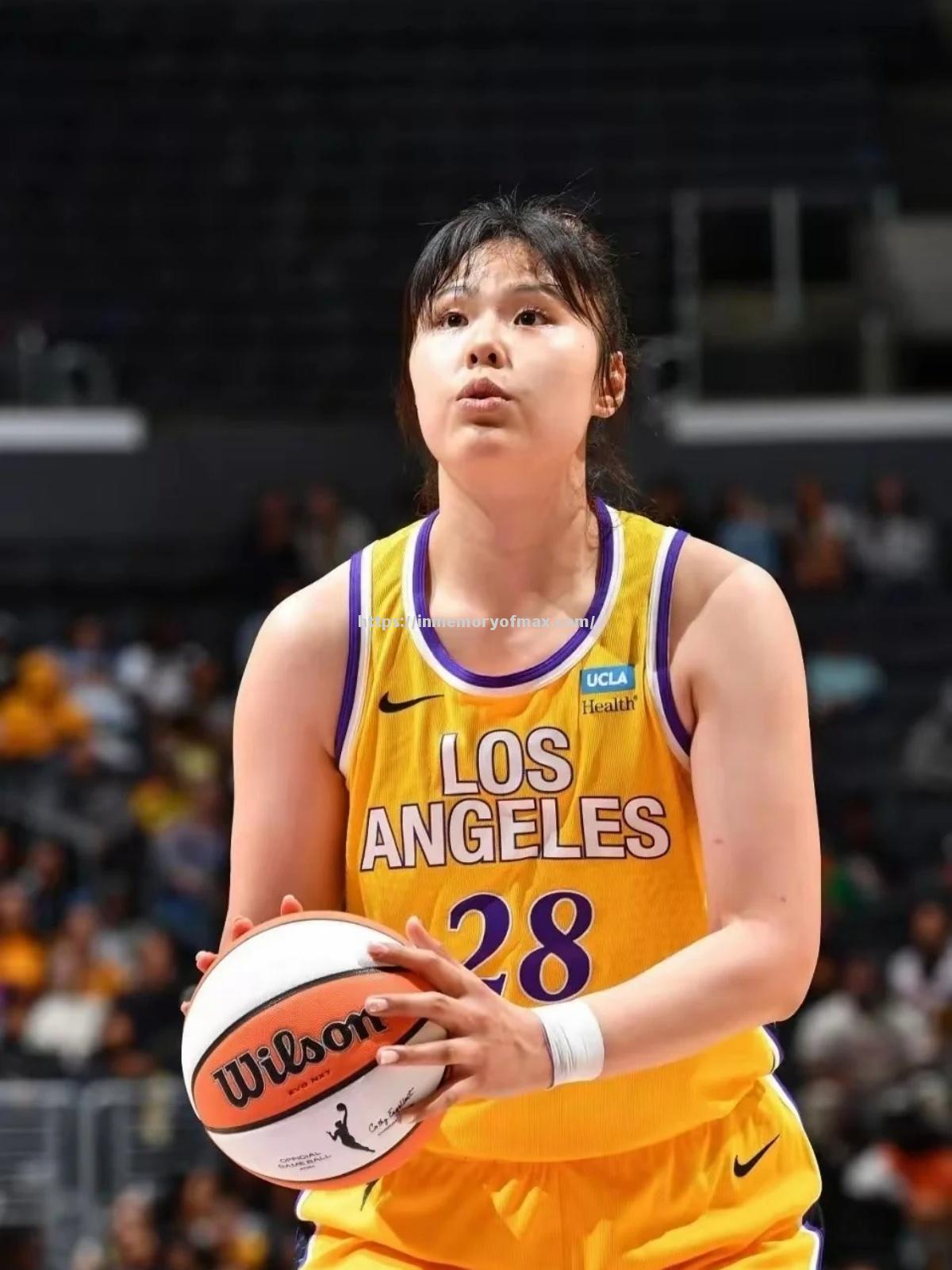 意大利女足队在比赛中发挥出色 意大利女足队在比赛中发挥出色