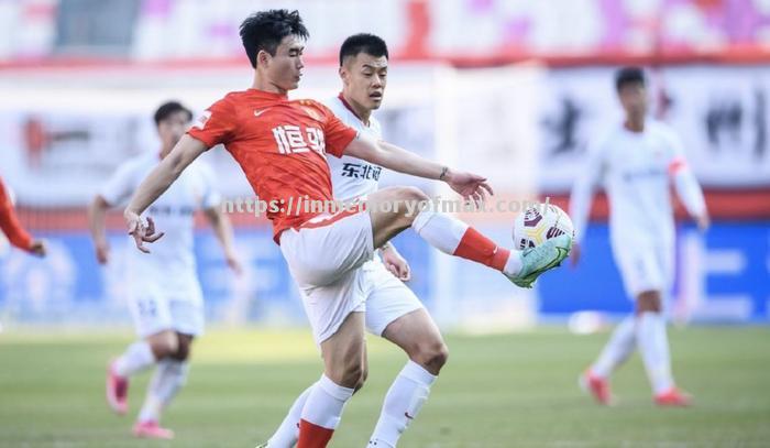 山东队实现六连胜,稳居积分榜榜首 山东队实现六连胜,稳居积分榜榜首