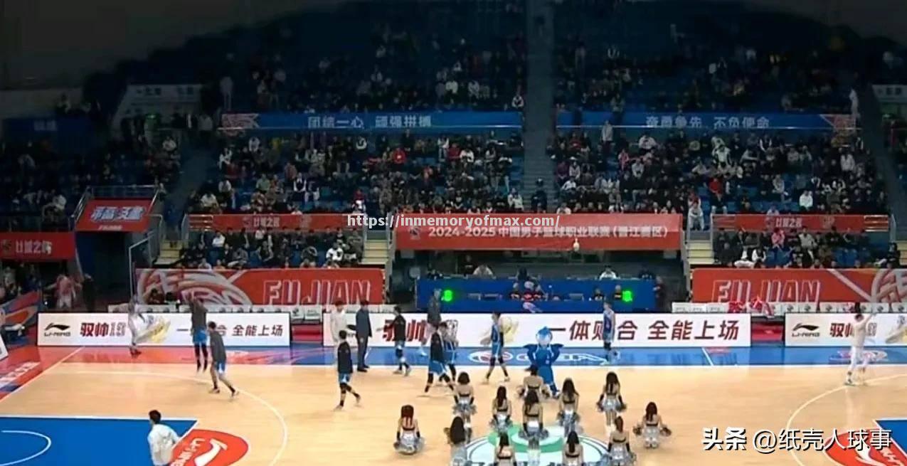 重磅赛事引爆球迷热情,座无虚席 重磅赛事引爆球迷热情,座无虚席