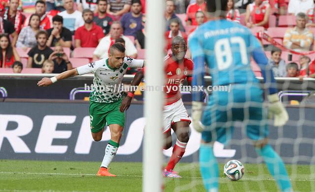 伯恩茅斯主场不敌对手,连败状态延续 伯恩茅斯主场不敌对手,连败状态延续