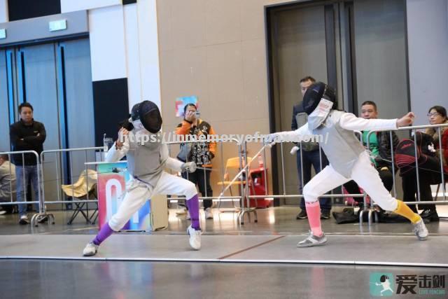 星空体育-巴拿马击剑选手实力超群，轻松夺冠