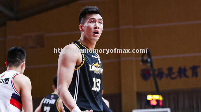 新秀球员崭露头角,成为球队未来希望 新秀球员崭露头角,成为球队未来希望