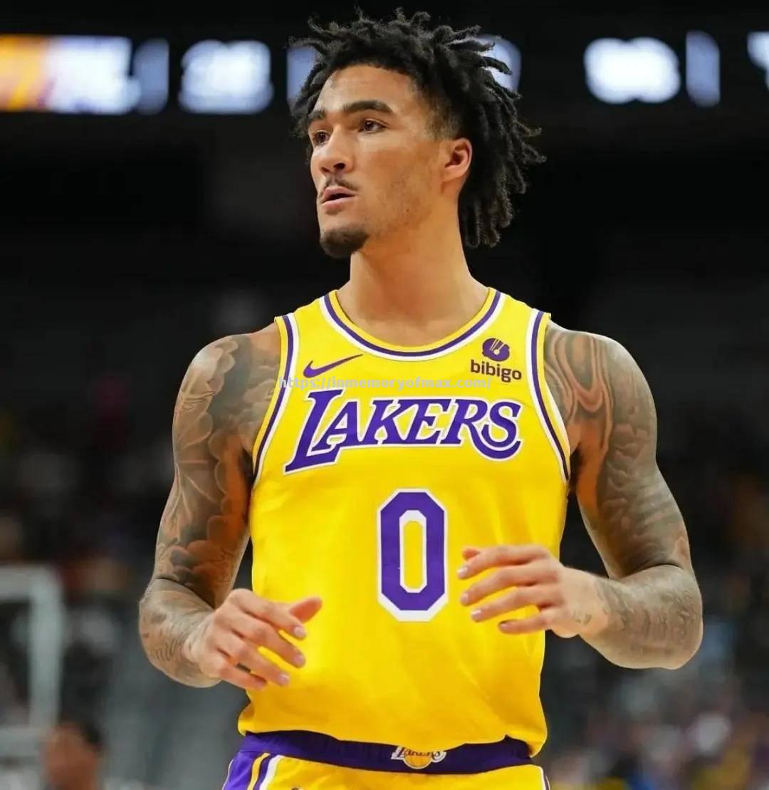 湖人当家球星因伤缺席多场,球队成绩滑坡 湖人当家球星因伤缺席多场,球队成绩滑坡